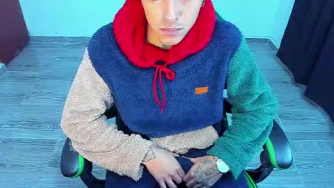 BiG Zafiro online show from April 12, 11:47 am