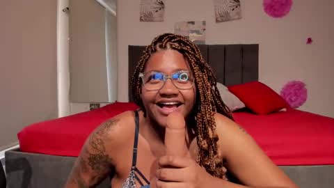 zahra_rose online show from March 3, 3:11 pm