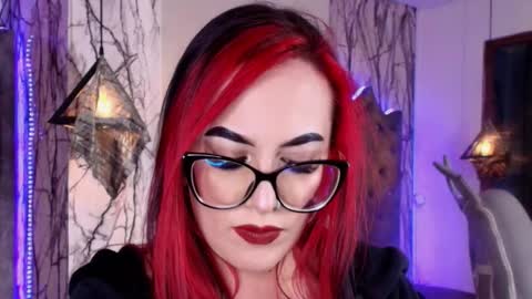   online show from March 12, 6:33 pm