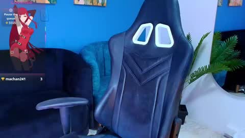 zamira_taylor online show from October 4, 6:44 am