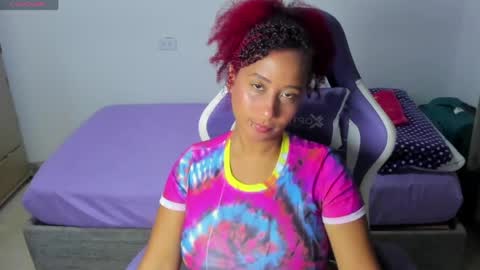 Zandra online show from April 24, 2:35 am