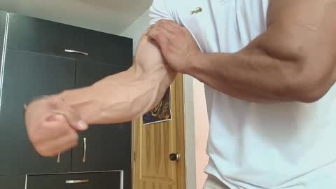 zanemaverick online show from October 18, 12:09 pm