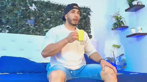 zanemaverick online show from October 11, 11:37 am