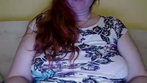 Snapshot of zara_red chatting on March 9, 1:04 pm Kate. if im not here im here foxy red333 online show from March 9, 1:04 pm
