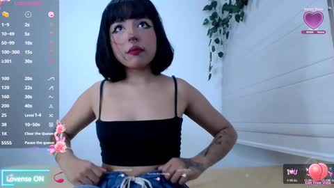 Snapshot of zaramuley chatting on January 23, 1:41 am Zara muley online show from January 23, 1:41 am