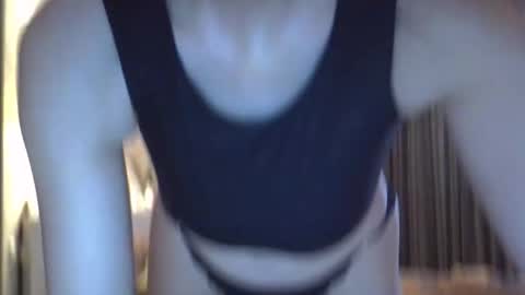 Zarina Swift online show from October 21, 4:06 am