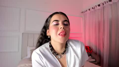 Zasha B online show from October 31, 1:44 pm