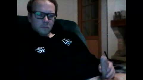 zblondyfrenchy online show from January 20, 9:32 pm