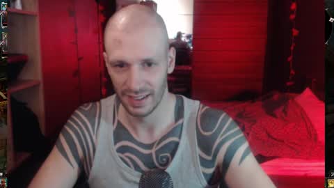 Snapshot of zebroroa chatting on December 15, 2:37 pm zebroroa online show from December 15, 2:37 pm