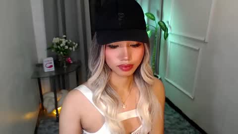 Snapshot of zelainalovetocum chatting on February 26, 9:20 pm zelainalovetocum online show from February 26, 9:20 pm