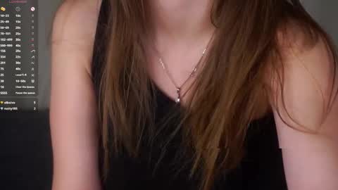 Emilia online show from November 16, 1:40 am