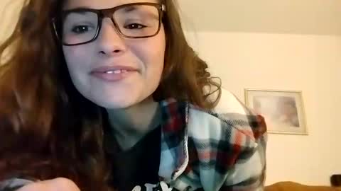 KENDAL Kaylee online show from February 15, 9:05 am