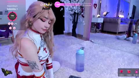    online show from March 7, 6:00 pm