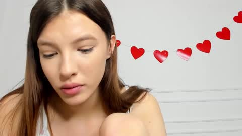 Ivy online show from March 4, 12:24 pm