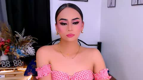 Zia online show from March 8, 4:11 pm