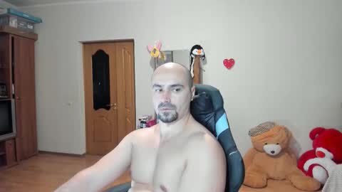 Ziesh online show from December 5, 9:12 pm