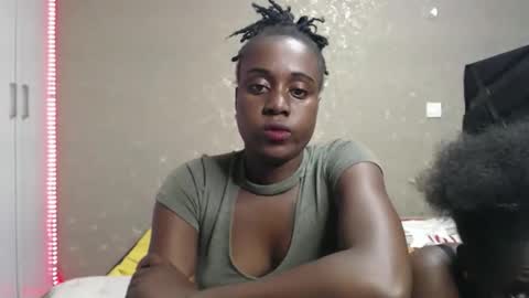 Zinadine online show from February 1, 7:11 pm