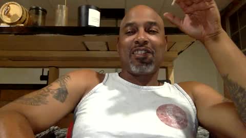 Snapshot of zionlion22 chatting on October 3, 2:32 am zionlion22 online show from October 3, 2:32 am