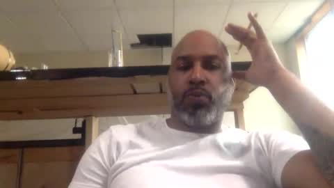 Snapshot of zionlion22 chatting on February 16, 9:38 pm zionlion22 online show from February 16, 9:38 pm