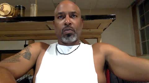 Snapshot of zionlion22 chatting on September 24, 2:40 am zionlion22 online show from September 24, 2:40 am