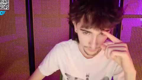 zipdown online show from February 22, 4:49 am