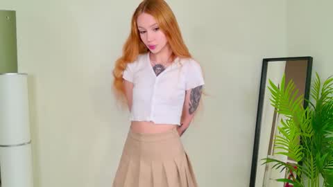 Im Zoe online show from January 15, 5:49 am