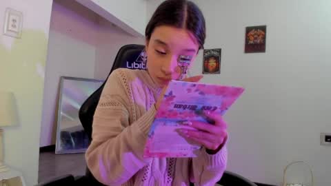 zoe_dear online show from April 15, 7:58 pm