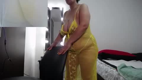 Snapshot of zoe_hotxxx chatting on February 19, 4:00 pm zoe hotxxx online show from February 19, 4:00 pm