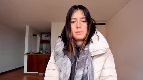 Snapshot of zoe_jeane_beker chatting on March 6, 9:42 pm ZOE online show from March 6, 9:42 pm