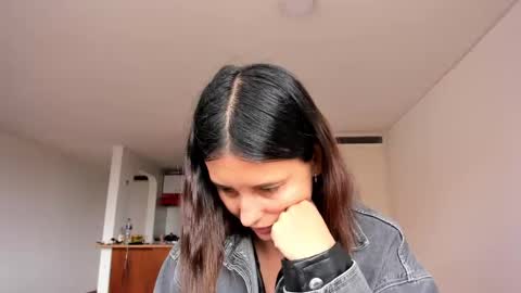 Snapshot of zoe_jeane_beker chatting on February 26, 7:32 pm ZOE online show from February 26, 7:32 pm
