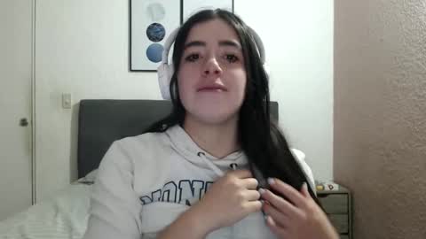 Zoe online show from January 9, 3:47 am