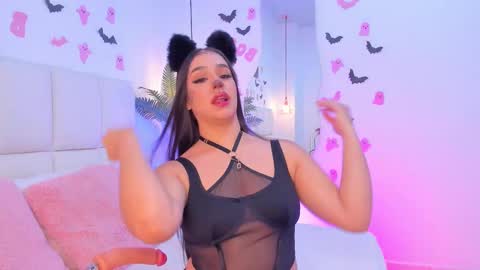 Snapshot of zoe_rivers chatting on October 20, 1:10 am Zoe online show from October 20, 1:10 am