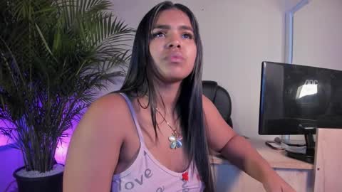 Zoe online show from February 21, 9:12 am