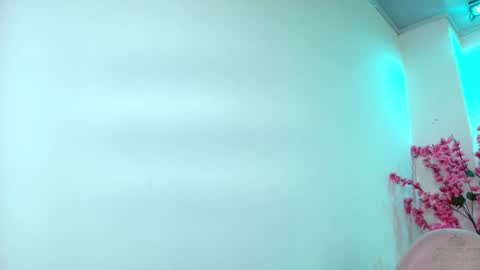 Zoe online show from June 25, 11:26 am