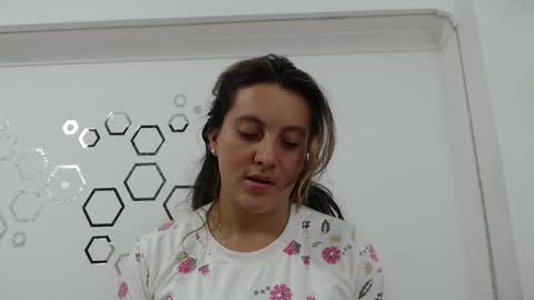 Snapshot of zoe_velvet chatting on October 2, 9:57 pm Carolina online show from October 2, 9:57 pm