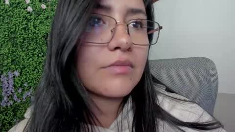 Zoe online show from October 20, 4:06 am