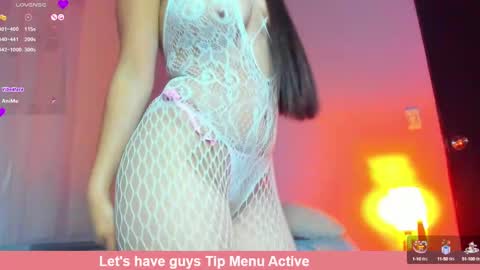 Snapshot of zoe_white__ chatting on September 16, 1:35 pm Zoe online show from September 16, 1:35 pm