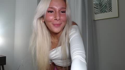 Zoe online show from December 6, 5:36 am