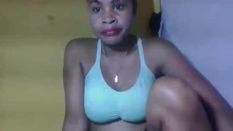 zoelinem online show from March 18, 6:47 pm