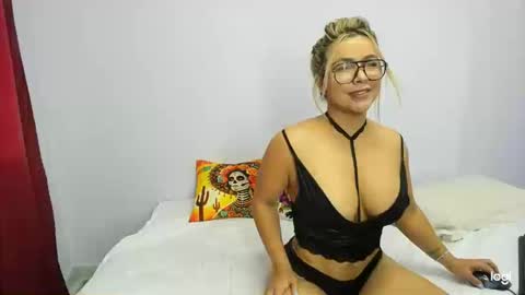 Isabella online show from September 9, 3:56 pm