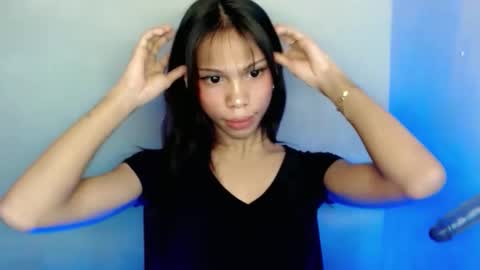 zoey online show from May 9, 4:35 pm