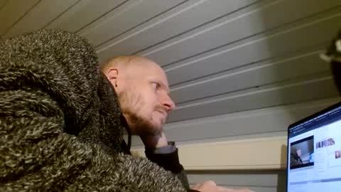 zolexthomas online show from December 23, 5:22 pm