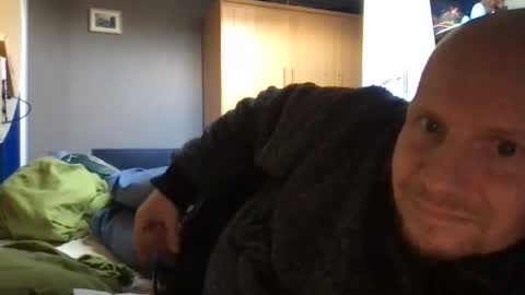 zolexthomas online show from September 17, 4:32 pm