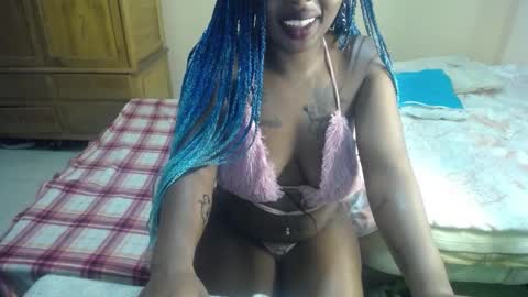 Zooe online show from February 18, 4:47 pm