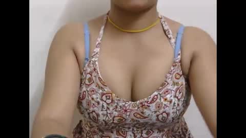 Zoya online show from March 24, 1:39 pm