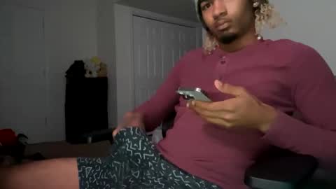 mixedtwinklol online show from November 18, 7:00 am